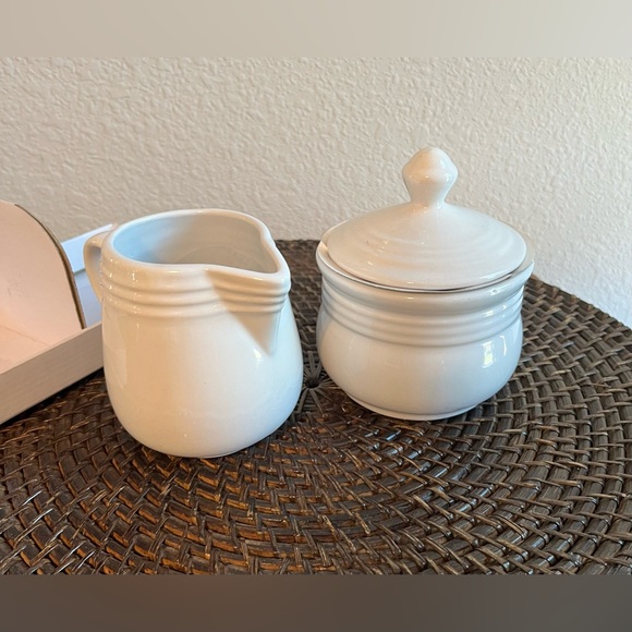 New Dolgencorp Inc White Sugar and Creamer Set Stoneware - Picture 1 of 8